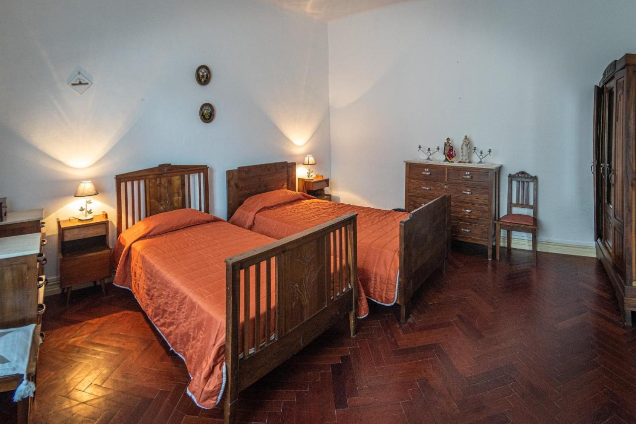 Casa com Quinta Tradicional Villa Pico da Pedra Exterior foto